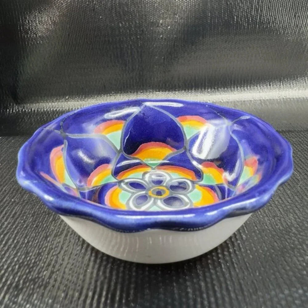 Vintage Hand‎ Made Mexico Pottery Talavera Multicolor Salsa Dish Bowl Wavy Edges